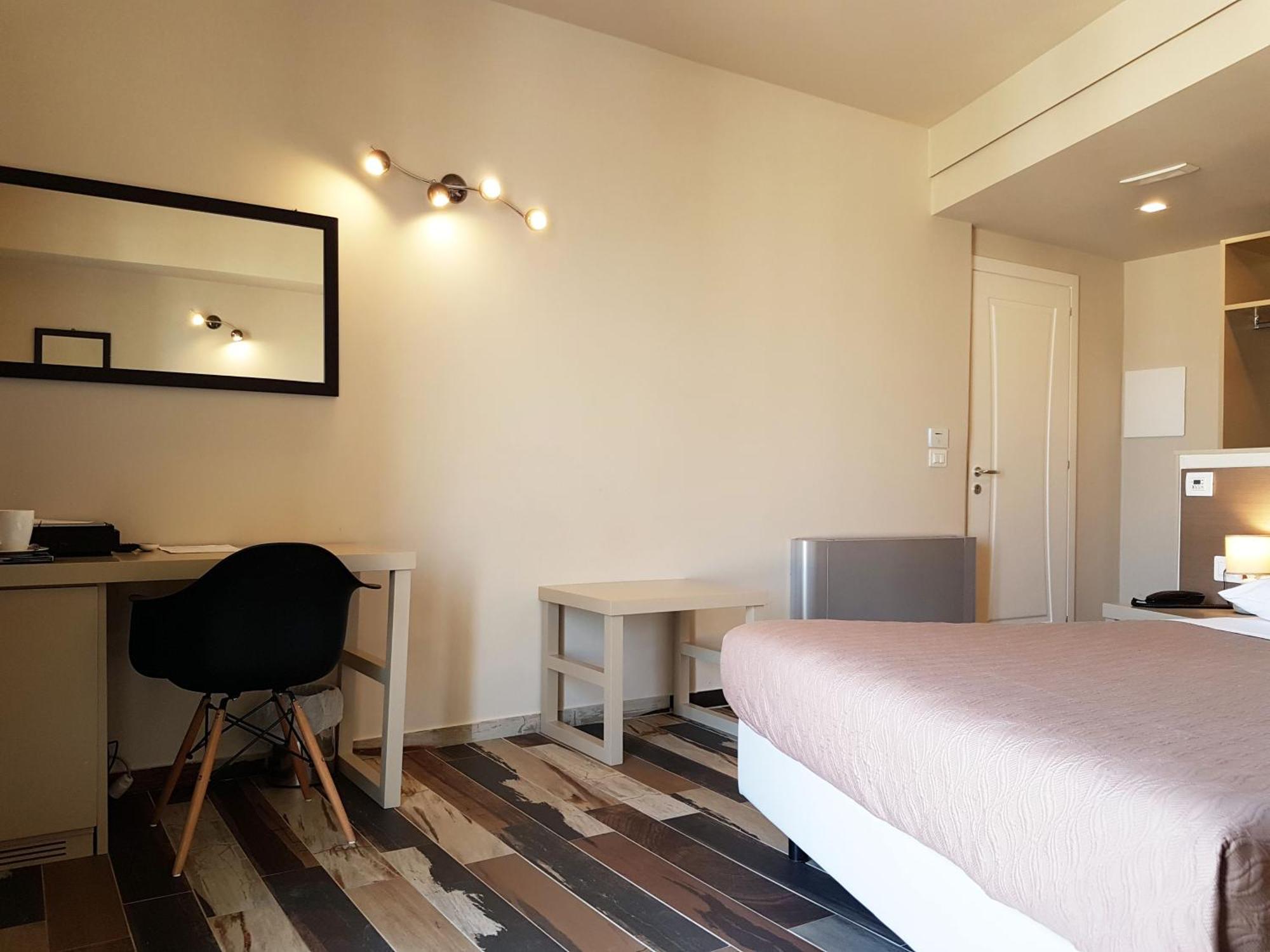 Don Ugo Luxury Rooms トロペーア 部屋 写真