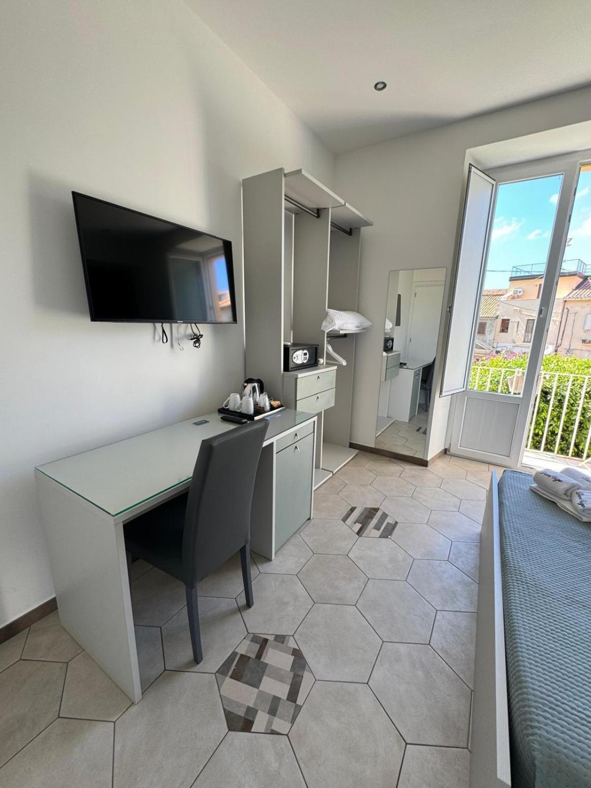 Don Ugo Luxury Rooms トロペーア エクステリア 写真