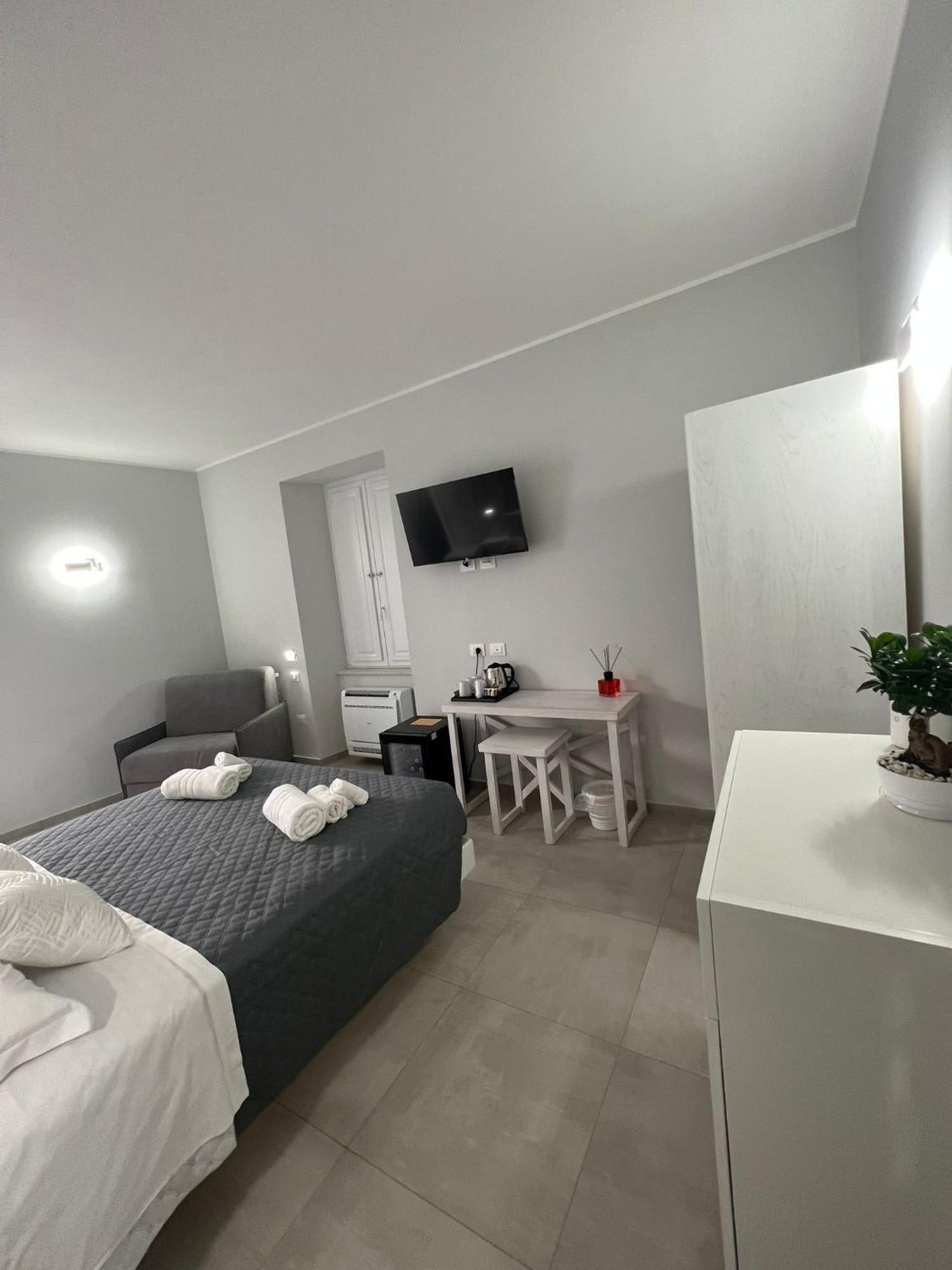 Don Ugo Luxury Rooms トロペーア エクステリア 写真