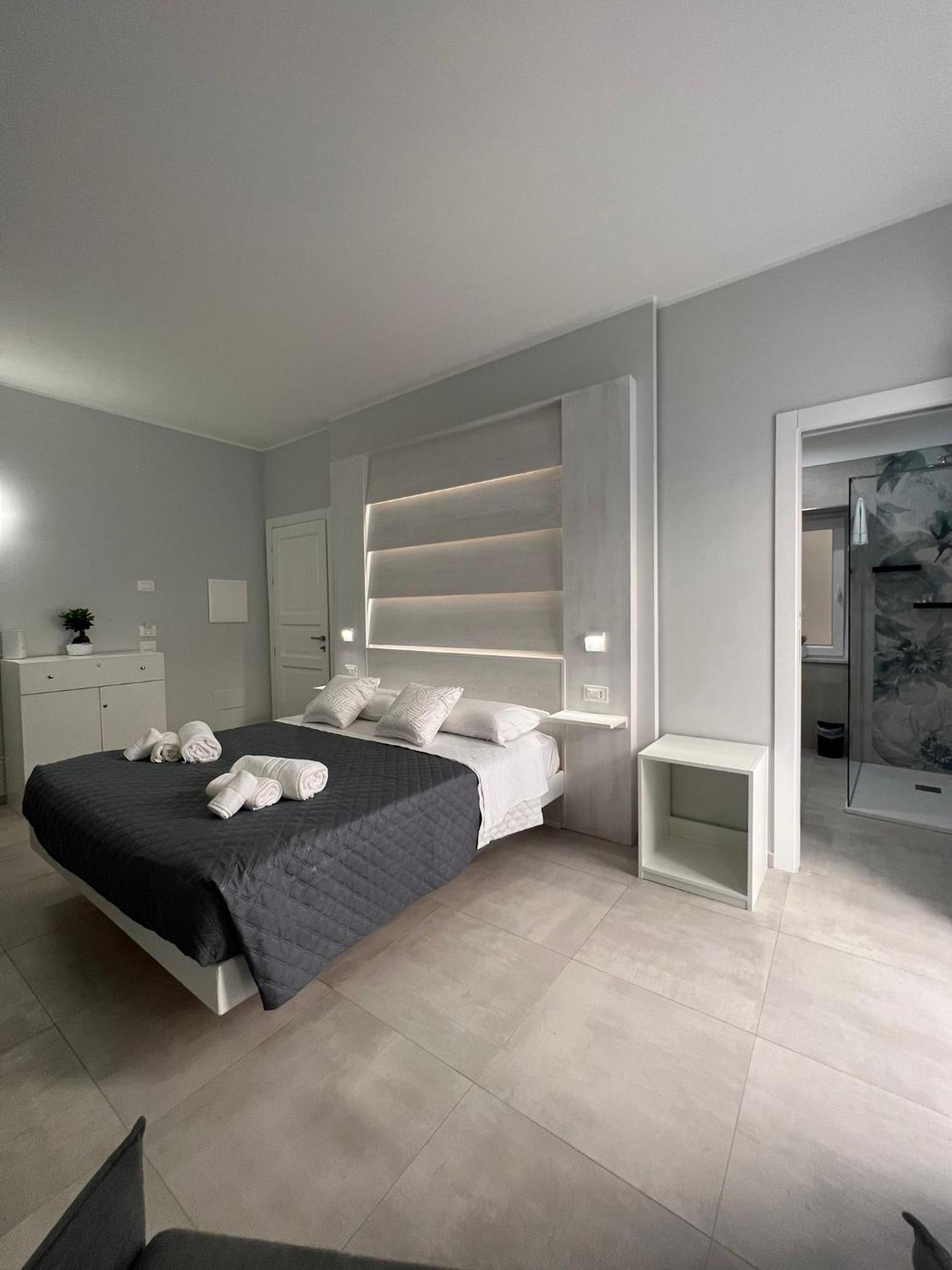 Don Ugo Luxury Rooms トロペーア エクステリア 写真