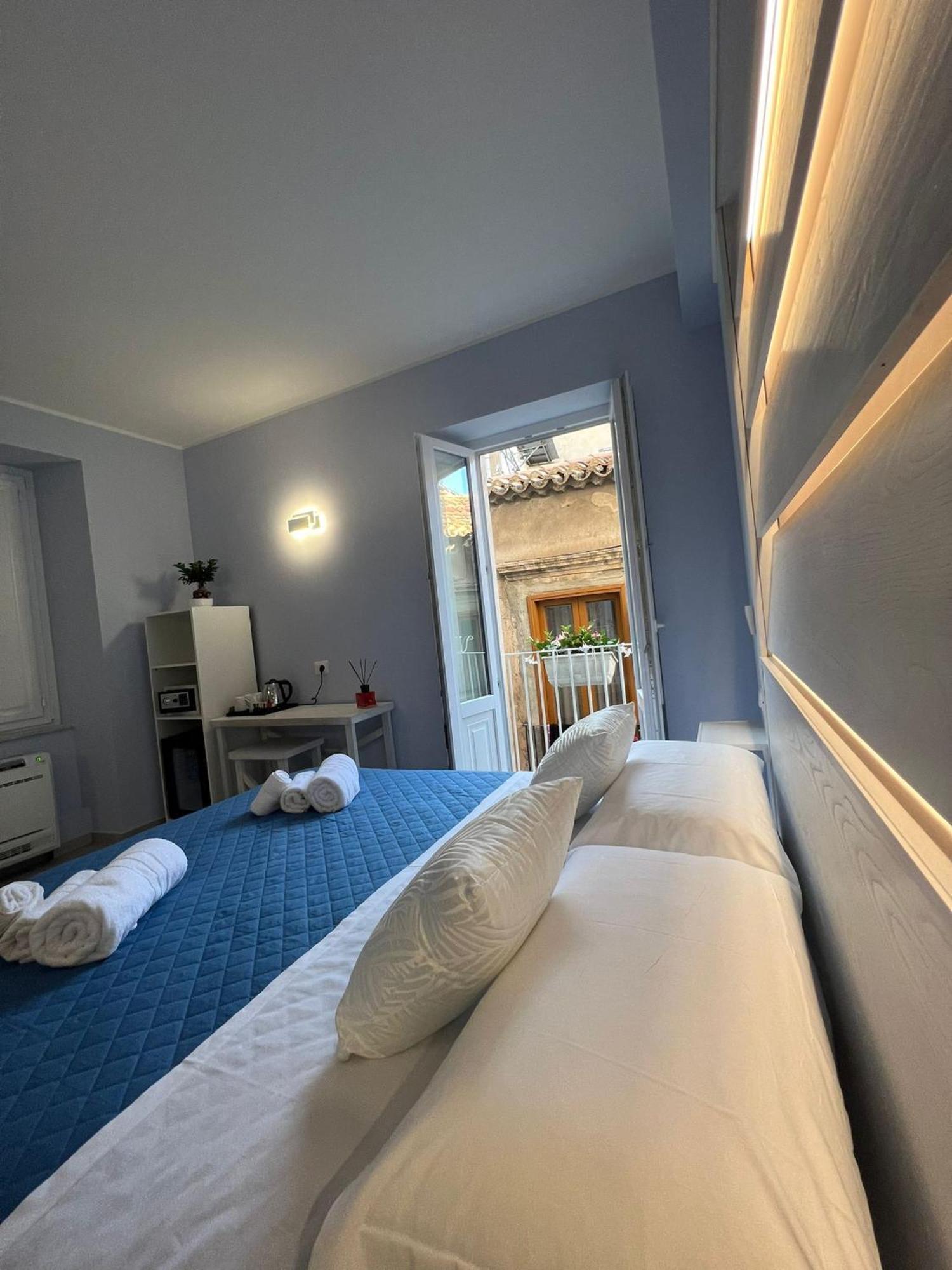 Don Ugo Luxury Rooms トロペーア エクステリア 写真