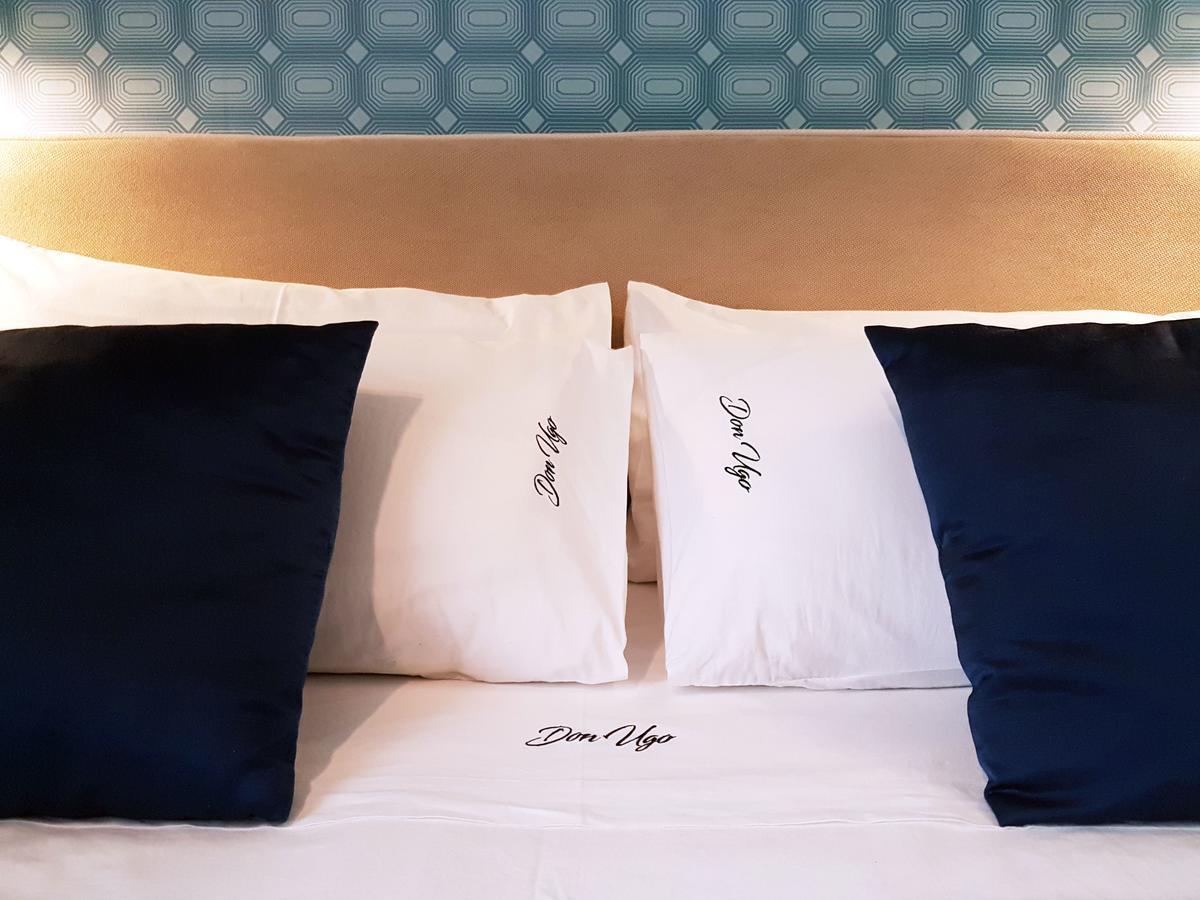 Don Ugo Luxury Rooms トロペーア エクステリア 写真